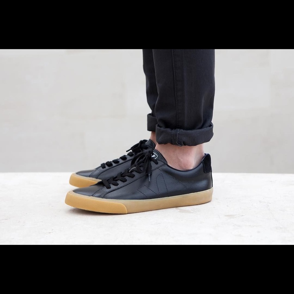 Perfect pair of French Vejas!